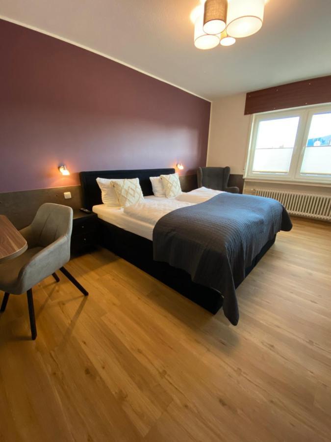 Hotel Schuetz Trewir Zewnętrze zdjęcie